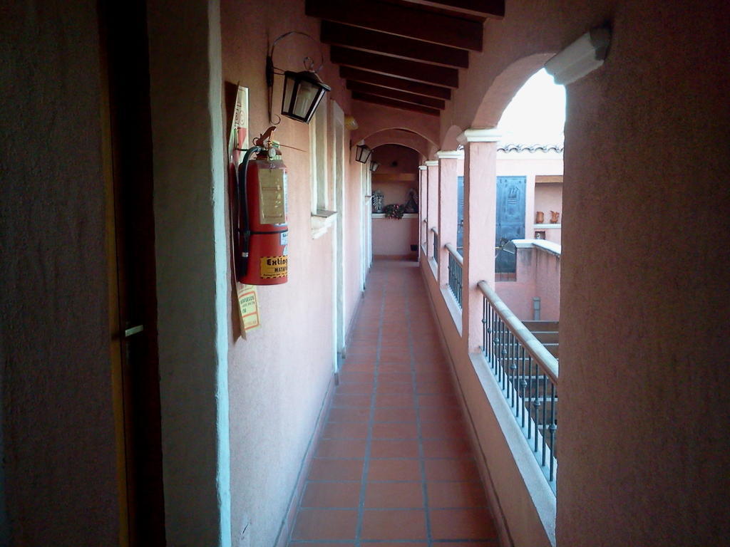 Hostal Terrazas Del San Bernardo Σάλτα Εξωτερικό φωτογραφία